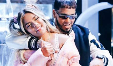 Karol G Desmiente Los Rumores De Infidelidad De Anuel AA