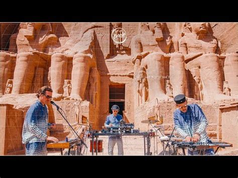 Cercle Whomadewho Live At Abu Simbel Egypt Tour De Techno