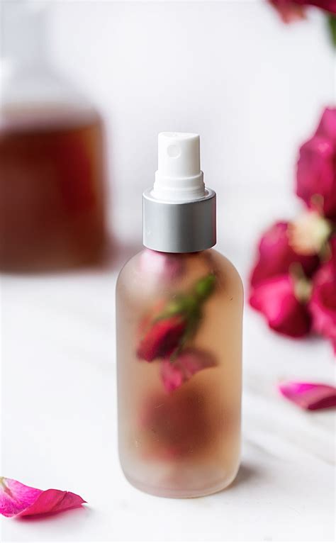 √ Diy Rose Water Face Mist