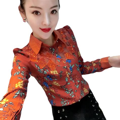 New Women Blouses Printing Shirt Hollow Out Lace Blouse Tops For Shirt