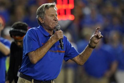 Florida Turns To Steve Spurrier For Advice Before Playing No 1 Georgia