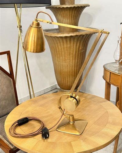 20103 Mantodea Desk Lamp WOKA LAMPS VIENNA