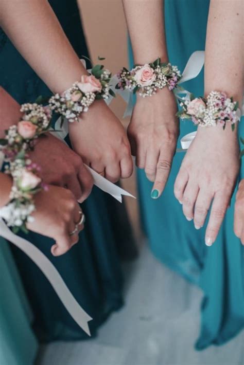 Las Funciones De Las Damas De Honor Blumenstrau Hochzeit