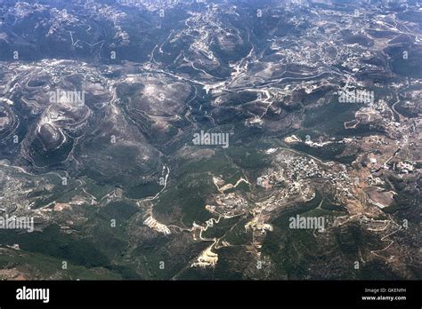 Mount Lebanon Village Hi Res Stock Photography And Images Alamy