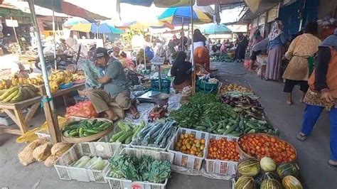 Dibebani Biaya Sewa Pemilik Kios Pasar Dolopo Keluhkan Pedagang Ojokan