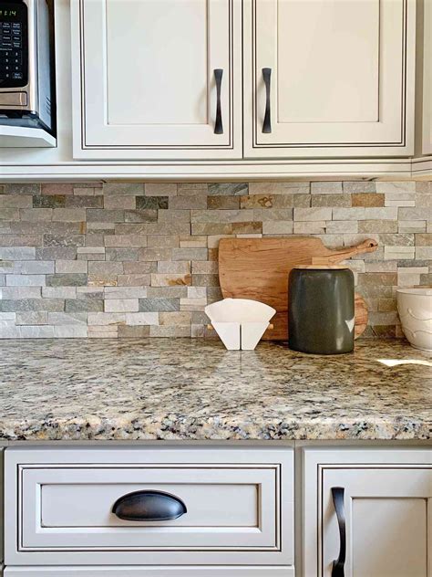 Backsplash Ideas For White Cabinets And Granite Countertops