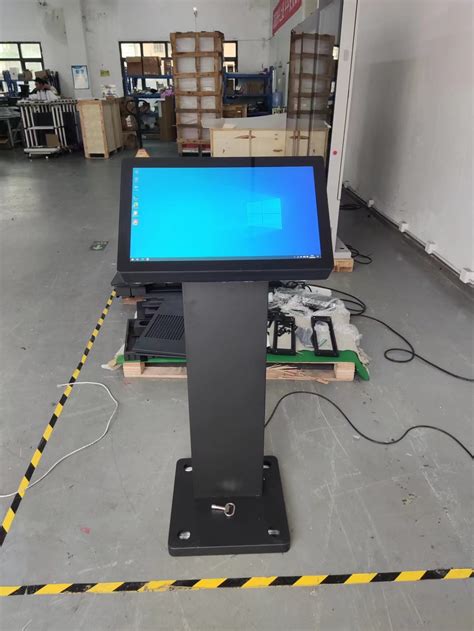 Outdoor 21 5 Pcap Touchscreen LCD Kiosk With Fan Cooling Digital