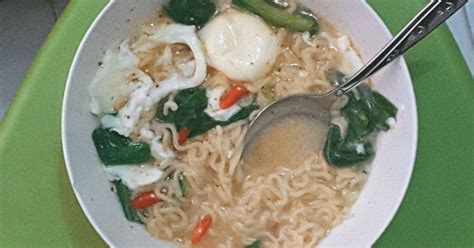 Resep Indomie Rebus W Telur Sawi Cabai Rawit Oleh Ali Nasni Cookpad