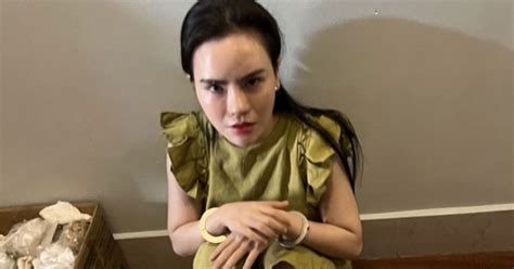 Tạm giữ hình sự hot girl tàng trữ trái phép chất ma túy