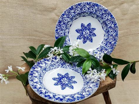 Antico piatto ovale italiano Mondovì ceramica in bianco e Etsy Italia