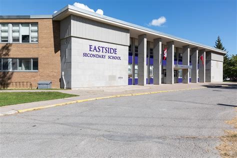 Eastside Secondary School - 275 Farley Ave, Belleville, ON K8N 4M2, Canada