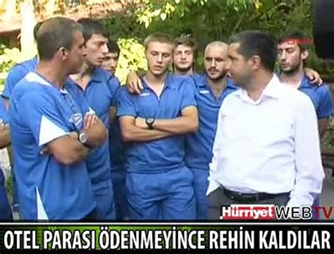 FUTBOLCULAR OTELDE REHİN KALDI Dailymotion Video