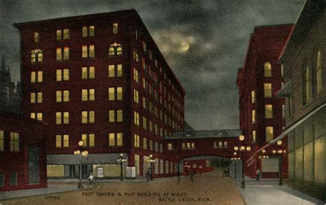 Post Tavern Building At Night Battle Creek Summer Patio Building