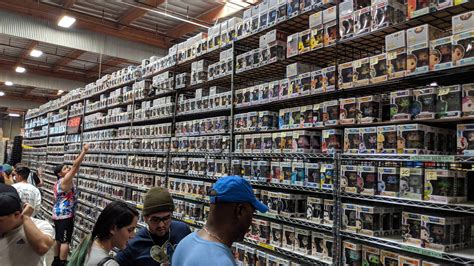 Frank and Sons in City of Industry, Ca is my new heaven. : funkopop