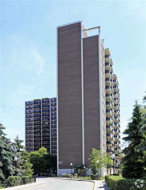 West Lodge Towers Apartments 103 105 W Lodge Ave Toronto On