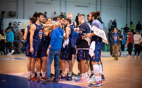 Basket Serie C La Nm Corato Sfiora Limpresa Ma Alla Fine La Spunta