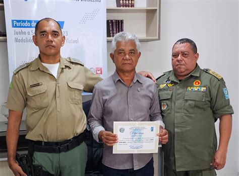 Diploma de Amigo da Polícia Militar De tudo um pouco