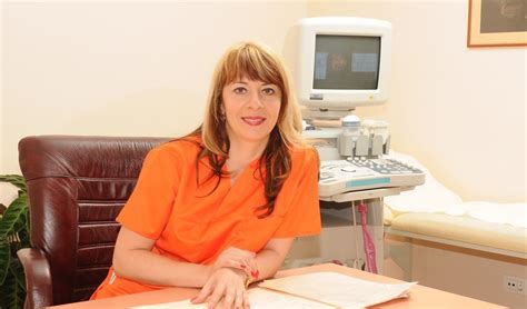 Dr Ruxandra Dumitrescu Clinica Fertilia Dintre Familiile Care Nu Pot