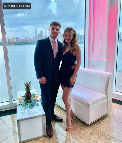 AVA DEMARY Feet - AZNudeFeet