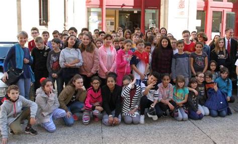 Le Collège La Fayette et l école Marcel Pagnol célèbrent le Printemps