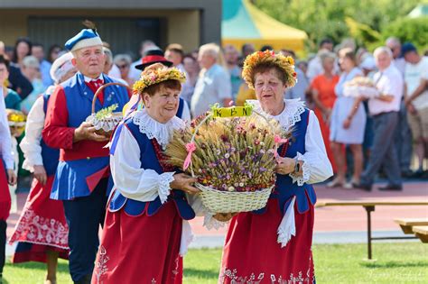 Rolnicy z Gminy Osięciny dziękują za plony Gminny Ośrodek Kultury