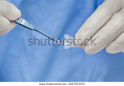 579 Intraocular Lens Surgery Images, Stock Photos, 3D objects, & Vectors | Shutterstock