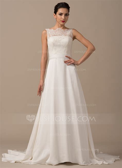 A Line Princess Scoop Neck Court Train Chiffon Lace Wedding Dress With