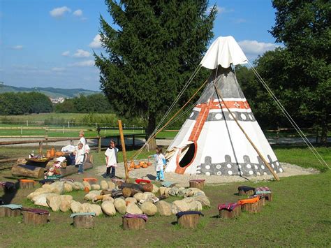 Indian Village Kehlsteinhaus In Slowenien Indianerzelte Handcrafted