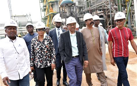 Cbn Says Dangote Refinery Needs 70 000 Workers Nairametrics