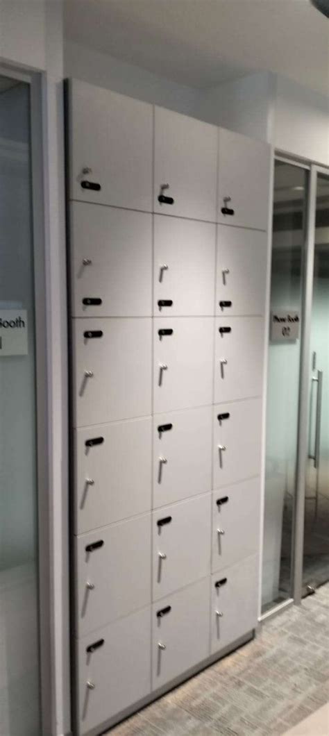 1 Locker Storage Decor Woods