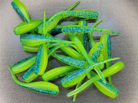 Slab Hunter Water Hazard Grubs Jigs Crappie Panfish Stinger