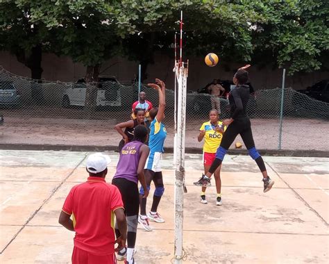 Rdc Volleyball Les L Opards Dames R Vent Dune M Daille Aux Jeux