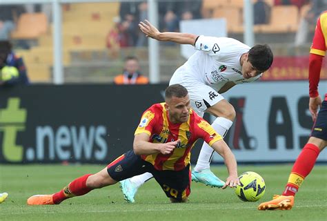 Lecce Spezia Le Foto Della Sfida Salvezza