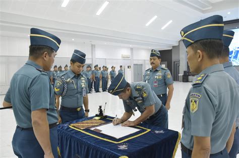 Komandan Sttal Pimpin Serah Terima Jabatan Dirbin Pasca Sarjana Sttal