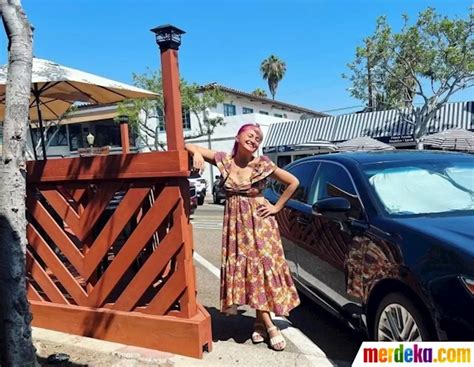 Foto Potret Marshanda Di California Sempat Dikabarkan Hilang Tapi