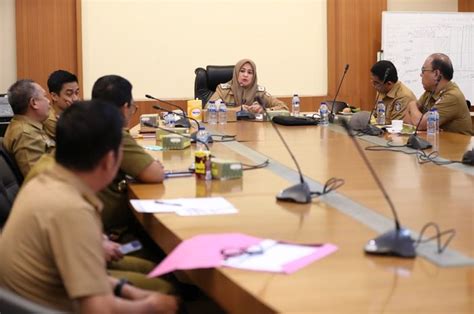 Rapat Di Balaikota Wakil Wali Kota Semua Anak Makassar Harus Sekolah