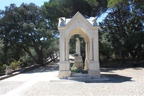 Tour Privato Di Mezza Giornata Di Fatima Da Lisbona GetYourGuide