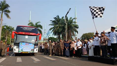 Calon Jemaah Haji Asal Kota Tangerang Diberangkatkan Sebagai Kloter