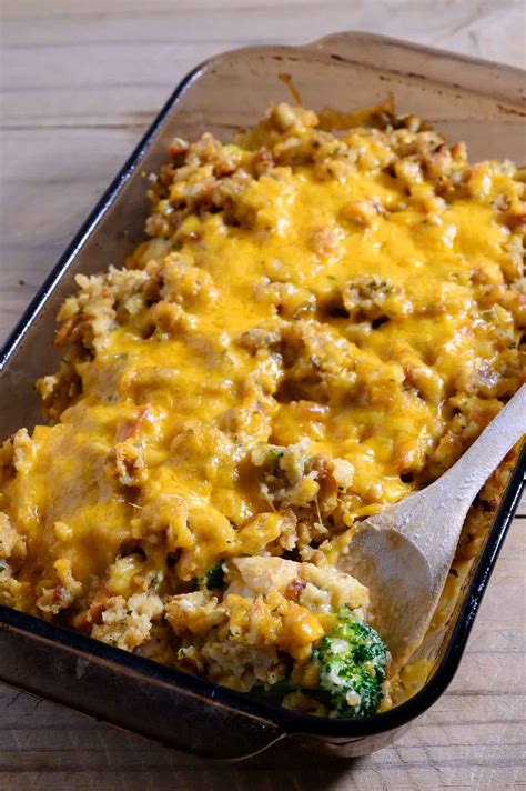 Chicken Broccoli Stuffing Casserole 5 Ingredients Zonas Lazy Recipes