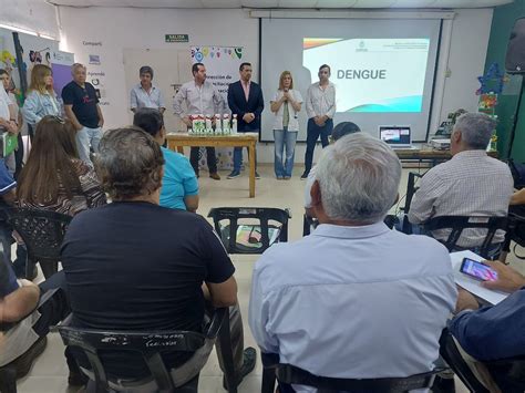 Lucha Contra Dengue Capacitan A Delegados Municipales Para Hacer