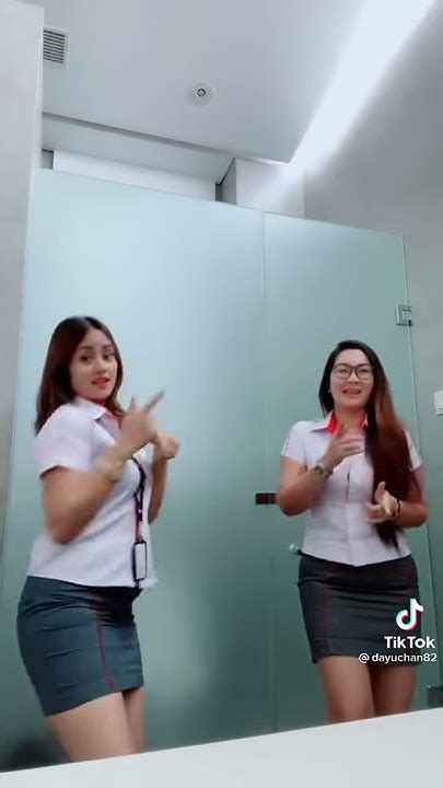 Spg Cantik Sexy Goyang Tiktok Youtube