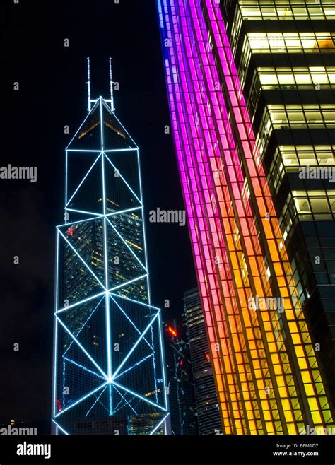 Hsbc Tower At Night Hi Res Stock Photography And Images Alamy