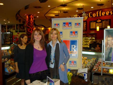 The Island of Missing Trees | egecita