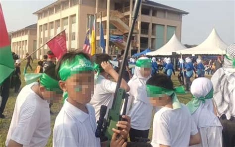 Behind Costumes And Toy Gun A Grim Picture Of Malaysias Future FMT