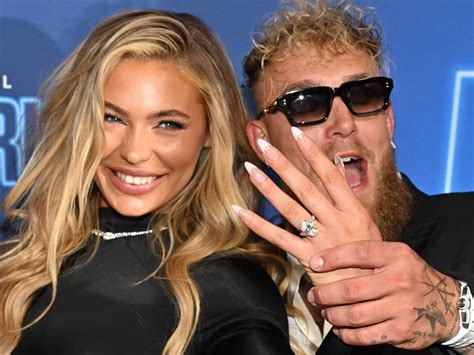 Jake Paul s Fiancée Jutta Leerdam Surfs In Teeny Bikini At Water Park