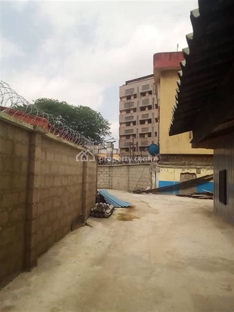 For Sale Two Block With 2 Unit Of 3 Bedroom Duplex Jibowu Yaba