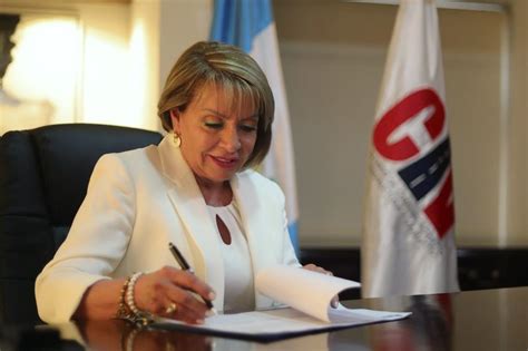 Ministra De Comunicaciones De Guatemala Revela Gastos De Diciembre