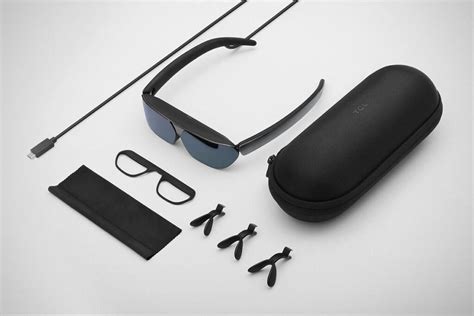 TCL NXTWEAR G Smart Glasses Is Sunglasses-like Video Eyewear For ...