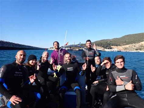 Sesimbra Beginner S Scuba Diving In Arrabida Natural Park Getyourguide