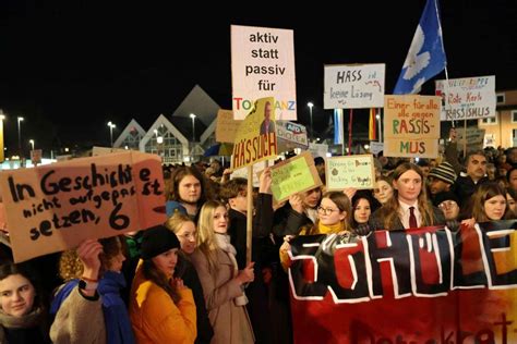 Liveticker Zum Nachlesen Demo Gegen Rechts In Kulmbach Kulmbach